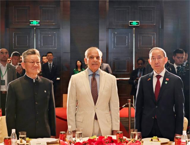 中国-巴基斯坦友好和商务招待会在京举行