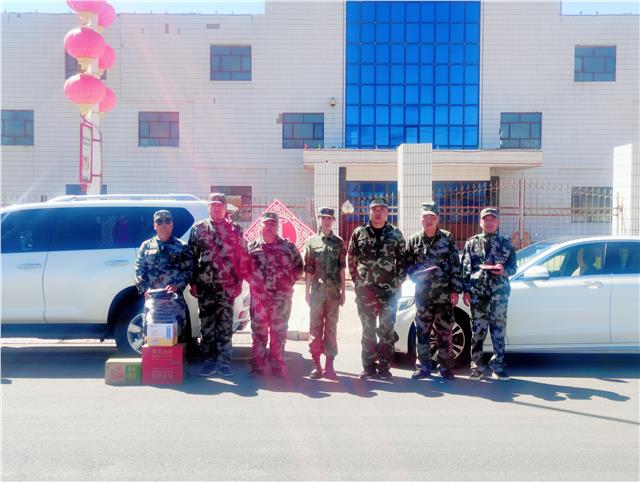 中国国际新闻:苏尼特右旗退役军人退役不褪色，为高考护航