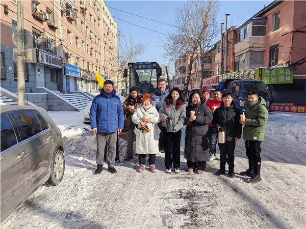 瑞雪纷飞庆新年 全力清雪保畅通——长春市朝阳区红旗街道春节期间清雪保畅工作成效显著