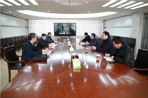 安阳市科技局一行莅临安阳工学院调研