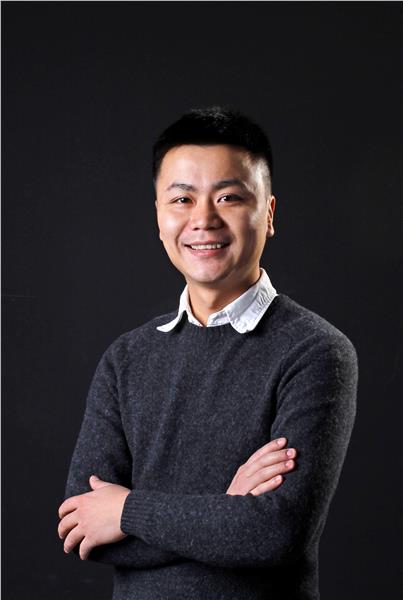 中国国际新闻杂志社书画传播院副院长、智库艺术家万乐简介