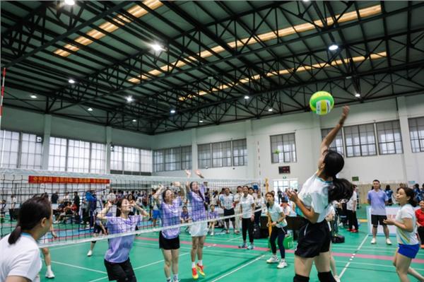 热血澎“排”与活力骑行同启 2025合肥全民健身运动会双赛燃动城市