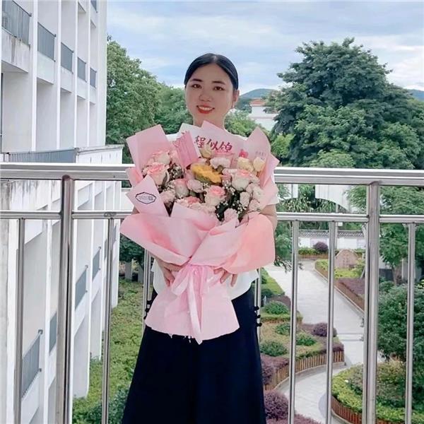 从心学发源地到微生物领域的璀璨明珠：饶驰通博士的传奇之旅