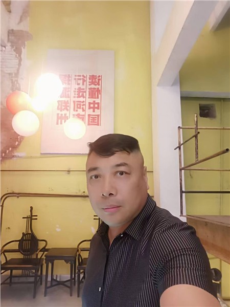 _IBK_微信图片_2025-08-11_215736_564.JPG 郝江华:爱的无需勉强