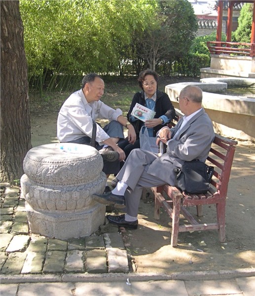 传承华佗医学  点亮“医王”灯火 ——记华佗医学传承名师温长路教授