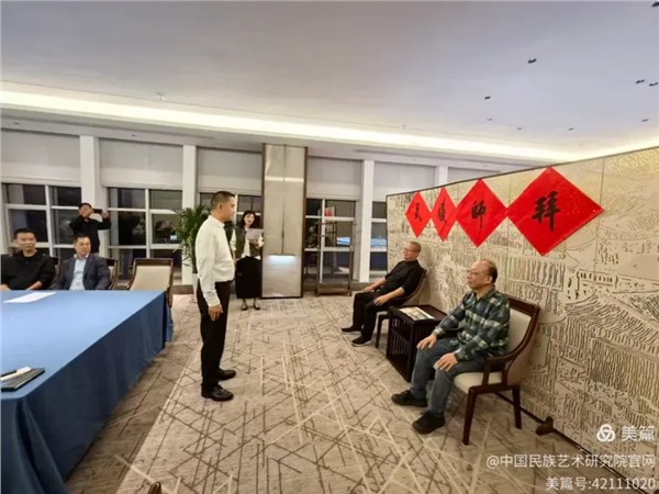 中秋佳节，洛阳举办画家王林、孙伟“王孙组合”收徒仪式