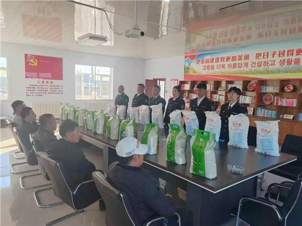 正泰安能携手中国国际救援中心深入珲春乡村 开展“暖秋行动”助力乡村振兴