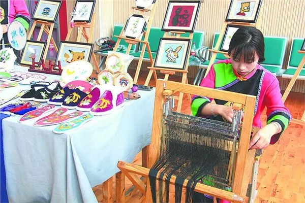 陈献春：构建“一体两翼”产教融合标准贯通生态系统的探索与实践图2