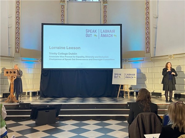 中国国际新闻杂志社爱尔兰分社社长陈秋梅出席“Speak Out”发布会，共同推动校园安全