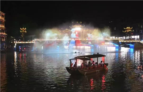 _IBK_图片1.png 湘土寻脉、声达四海、解码湖南、链接世界——飞越大洋,寻美凤凰