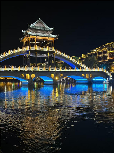 _IBK_图片5.png 湘土寻脉、声达四海、解码湖南、链接世界——飞越大洋,寻美凤凰