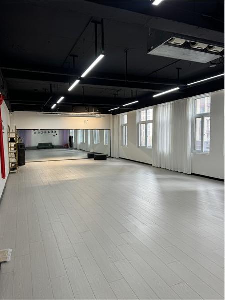 _IBK_6.jpg 然然模特艺术馆隆重开业 双基地授牌共助发展