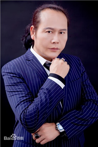 影视多面手何伟铭：深耕行业数十载 以多元身份践行初心