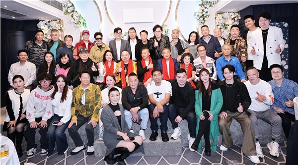 _IBK_1.jpg 沈火新、颜光兴导演收徒仪式盛大举行 众星云集见证游淇潆入门