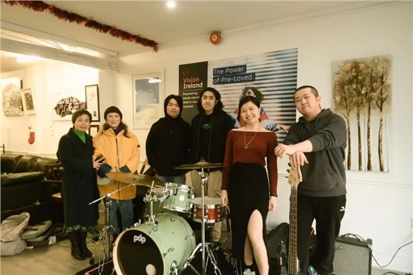 四星期两场慈善音乐会，陈秋梅奏响都柏林爱与希望的旋律图1