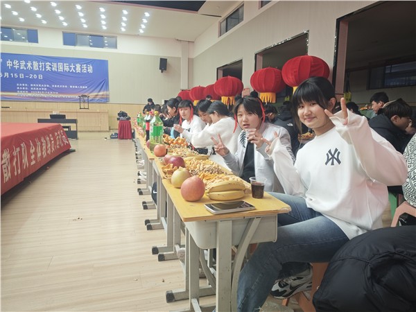 “精忠报国”杯国际散打赛事元旦联欢晚会暨刘兵散打基地新年表彰会成功举办