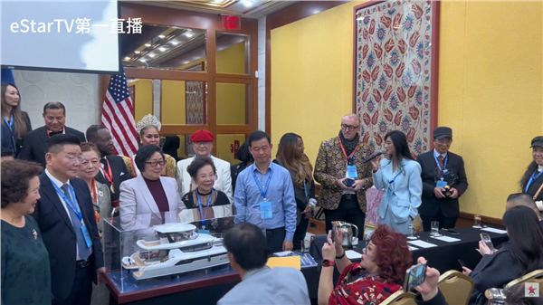 龚氏三杰”获联合国80周年庆典《世界和平和谐奖》受关注