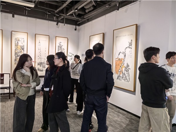 埙篪和乐——王利、王林兄弟中国画巡展深圳启幕图3