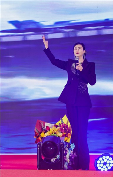 英雄精神薪火传 文化聚力贺新春——“硬骨头六连”参战英雄与皖企名流共赴迎新春大联欢