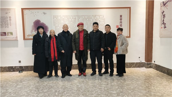 中国国际新闻杂志社副社长付庆军接待世界文联主席鹅王章祥福访问河南黄帝内经文化园