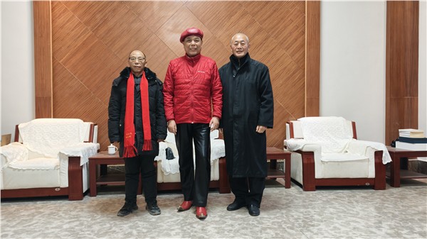 中国国际新闻杂志社副社长付庆军接待世界文联主席鹅王章祥福访问河南黄帝内经文化园