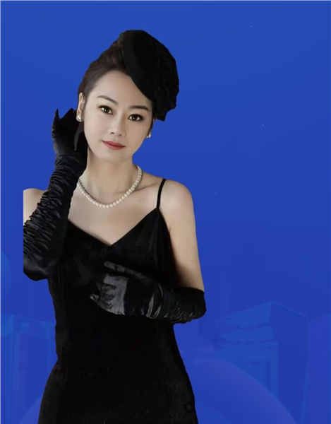 硝烟虽远，精神永存——《中国道路》原唱人民艺术家奔月担任“硬骨头六连”十六勇士迎新春晚总策划导演为英雄赞歌