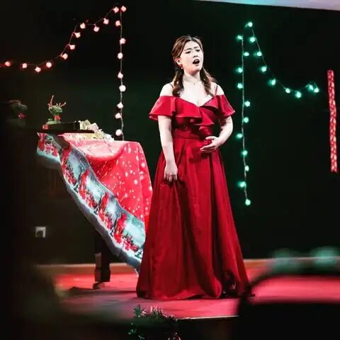 _IBK_2.jpg 马来西亚女高音孙俪绮唱响第六届“世界因爱而生”全球春晚