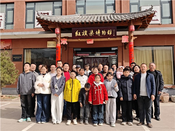 _IBK_1.jpg 吃水不忘挖井人 红色基因代代传——春节寻访红旗渠博物馆纪实