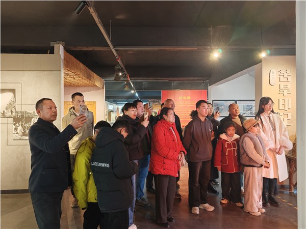 _IBK_2.jpg 吃水不忘挖井人 红色基因代代传——春节寻访红旗渠博物馆纪实