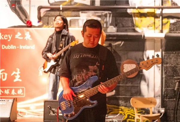 _IBK_9.jpg 第六届"世界因爱而生"全球春晚压轴大戏 Neon Catcher乐队嗨翻Teeling威士忌之夜