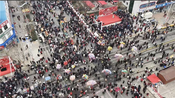 _IBK_4.jpg 豫鲁曲艺携手 共传非遗文脉——安阳市曲协、文峰区大美文峰艺术团亮相山东胡集书会