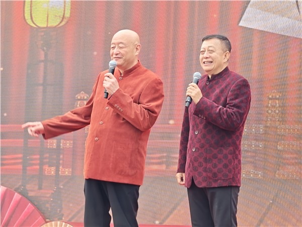 _IBK_11.jpg 豫鲁曲艺携手 共传非遗文脉——安阳市曲协、文峰区大美文峰艺术团亮相山东胡集书会