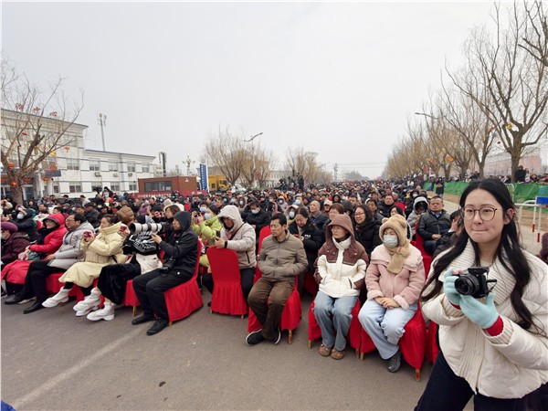 _IBK_12.jpg 豫鲁曲艺携手 共传非遗文脉——安阳市曲协、文峰区大美文峰艺术团亮相山东胡集书会