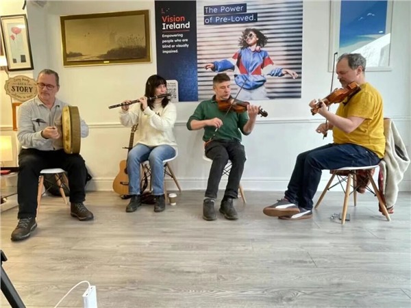 _IBK_7.jpg The Liberty Swifties 乐队震撼"世界因爱而生"全球春晚 Teeling Whisky之夜弦歌不辍,爱传全球