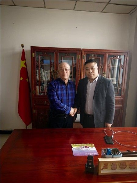 专访国家级期刊·中国经贸杂志社副主编郝江华:以笔抒爱，以心筑康，助力中国心理学