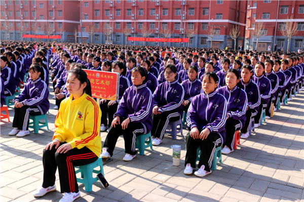 春启嵩山，武耀新程！少林小龙武校2026年春季开学典礼圆满举行