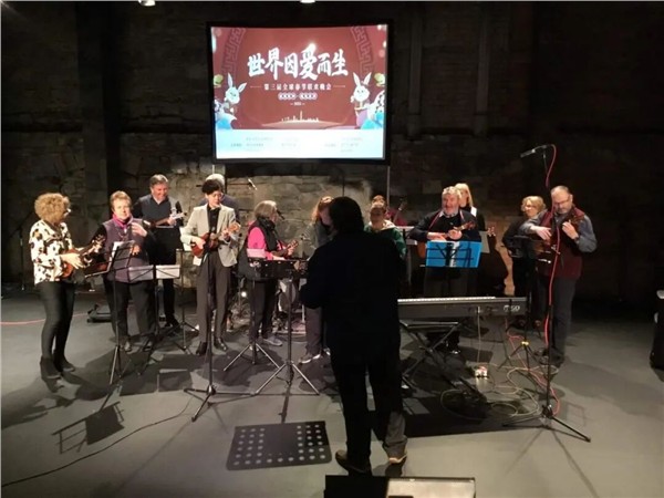 _IBK_9.jpg Together FM开创爱尔兰电台史上的中英双语先河|中国国际新闻杂志社爱尔兰分社社长陈秋梅接受访谈,我的心一半翡翠绿 一半中国红