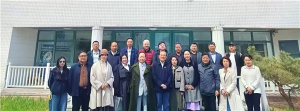 _IBK_4.jpg 严晓蒸出席世界中医药祭祖大典第2次筹备(扩大)会议