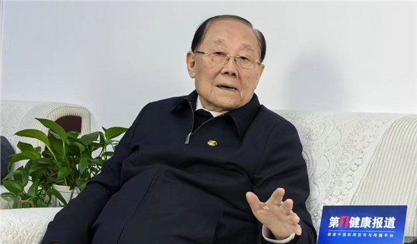 看准的事，坚持做！87岁，严晓蒸走在健康中国工程最前线