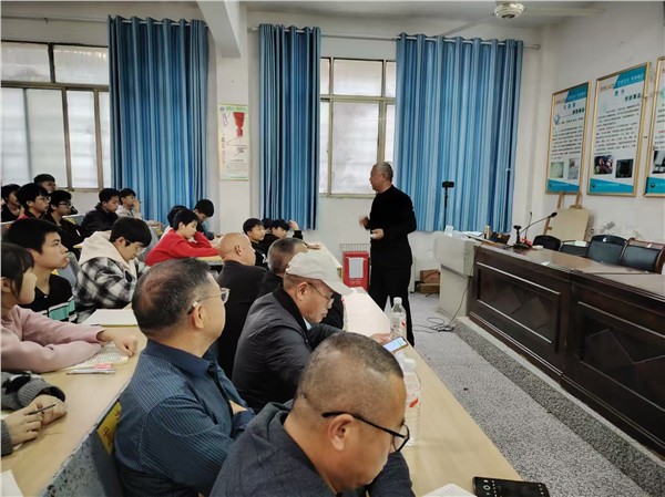 吴树叶老师授课诗五绝有感师恩如舟图2