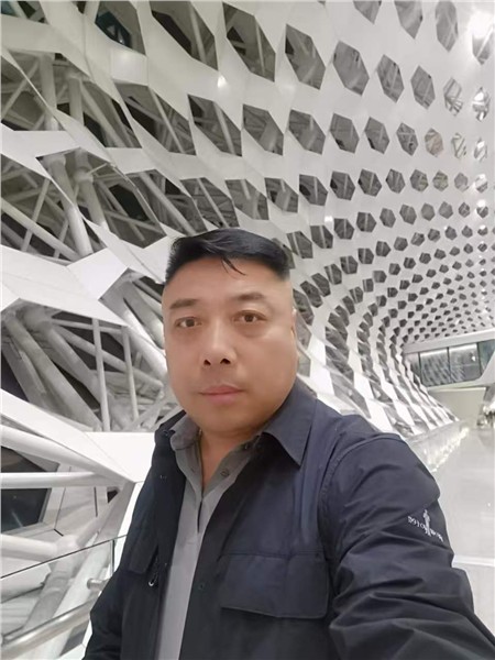 郝江华：爱的一见钟情