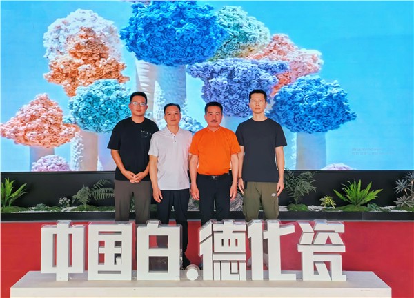 北京泉州人为“中国白·德化瓷”注入烟火新生