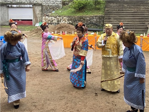 笔墨承儒韵 薪火润山城——高文清助力桓仁三清宫孔子学堂揭牌盛典