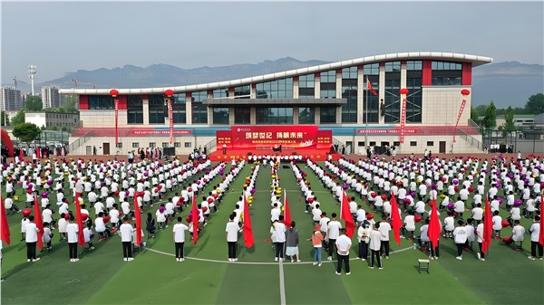 艺韵聚贤才 文脉润桑梓——盖合祥教授一行莅临诚泰文化艺术馆参观交流述评
