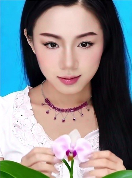 _IBK_微信图片_2026-06-22_090940_097.jpg 兰花绽放巾帼的岁月