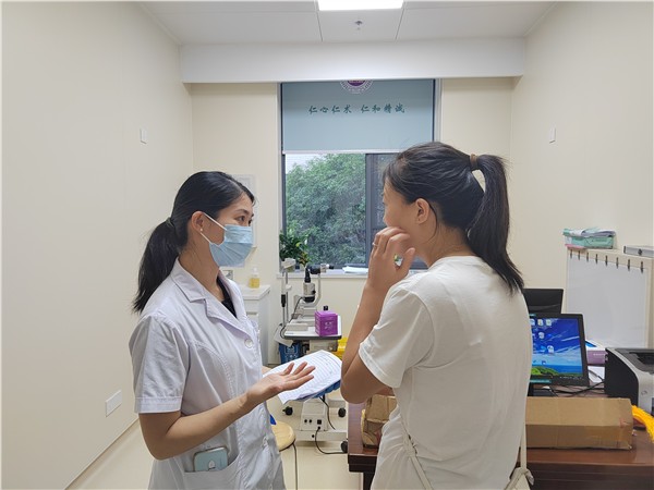 美丽的光明天使 ——湖南省人民医院眼科主治医师：胡蓉博士图3