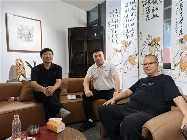 “精忠报国”之国家级书画艺术家王林、孙伟写意苏东坡主题书画全国巡展之弘扬林州“红旗渠精神”王孙组合画展在林州市石板岩的林虑山美术馆隆重开幕
