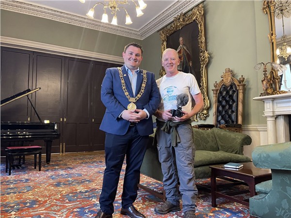 音乐、镜头与坚守：致挚友 Sean Leahy与Dublin City Today
