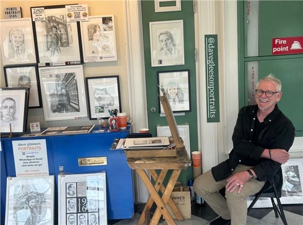 笔触凝固时光，光影对话中西：David Gleeson 亮相爱尔兰-中国文化艺术节画展