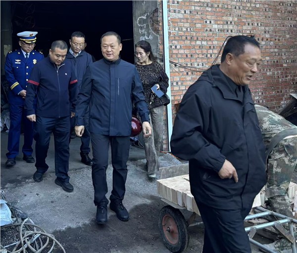 黑龙江省鸡西市密山市委书记王士强调研督导北大营供热中心今冬供热筹备工作